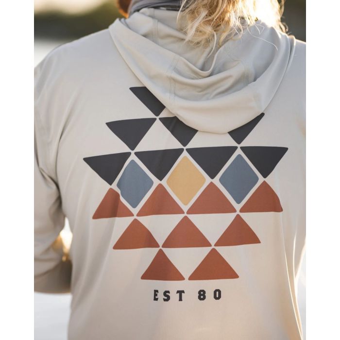 Bluza Simms Tech Hoody Artist Series, Burnished Clay Lake Nomad 2