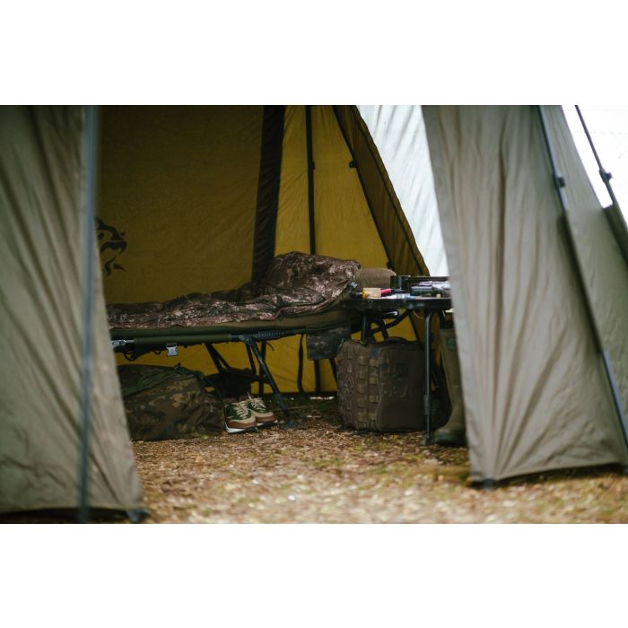 Cort Nash Bank Life Blockhouse, 284x310x205cm 4