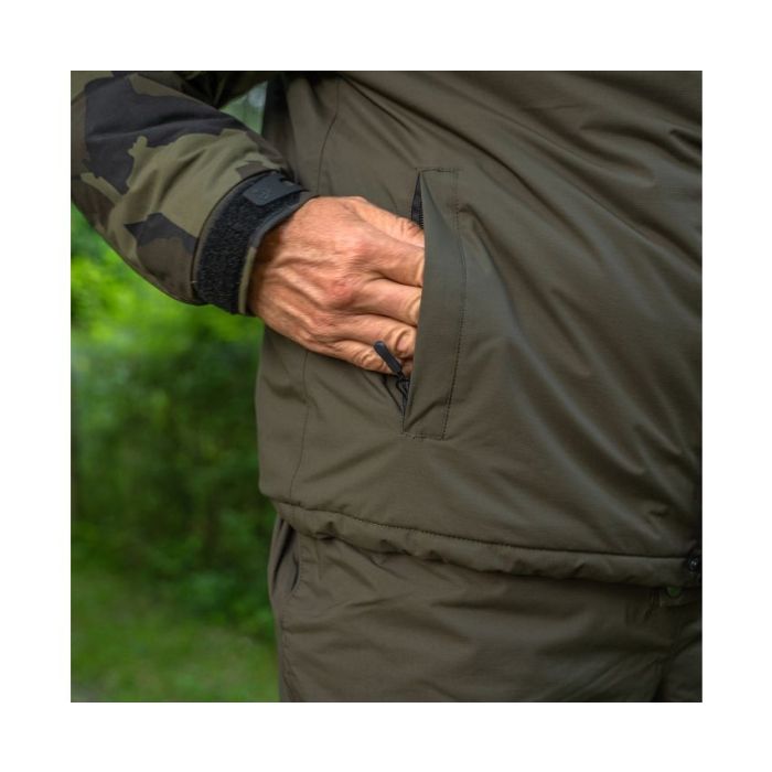 Costum Avid Carp Arctic Series 2 Piece Thermal Suit 6