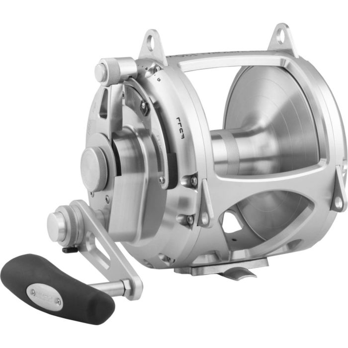 Multiplicator Penn International 130VIS Reel Silver